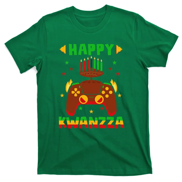 Happy Kwanzaa Video Gamer Kinara Candles African American T-Shirt