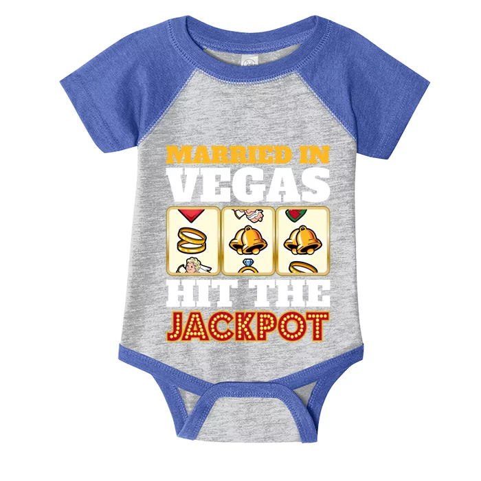 Hitched Married In Vegas Lucky With Love Cool Gift Infant Baby Jersey Bodysuit