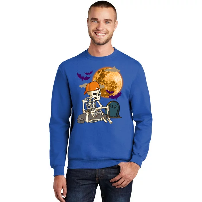 Halloween Skeleton Gamer Playing Video Games In Graveyard Gift Sweatshirt