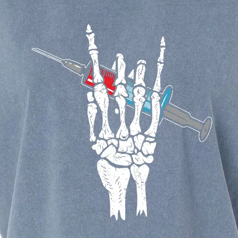 Halloween Skeleton Hand Rock Holding Needle Nurse Gift Garment-Dyed Women's Muscle Tee