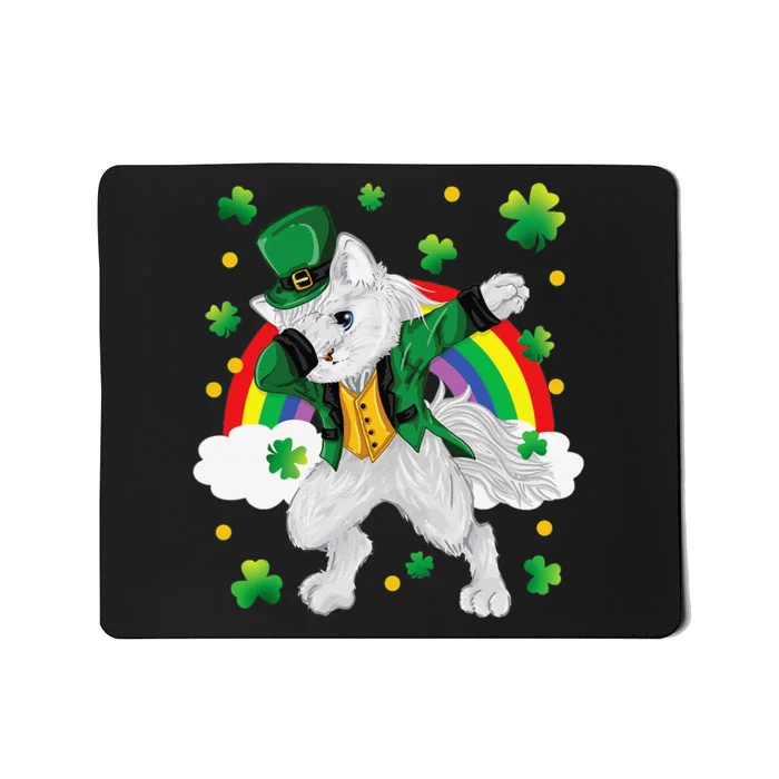 Happy Saint Patrick's Day Dabbing Lucky Irish Cat Mousepad