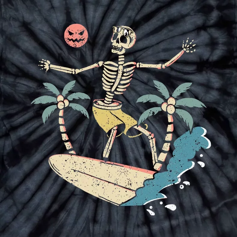 Hawaii Surfer Skeleton Halloween Beach Scary Spooky Surfers Tie-Dye T-Shirt