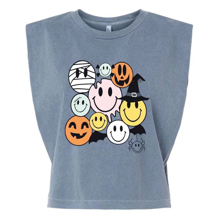 Halloween Smileys Spooky Vibes Emotional Face Retro Groovy Garment-Dyed Women's Muscle Tee