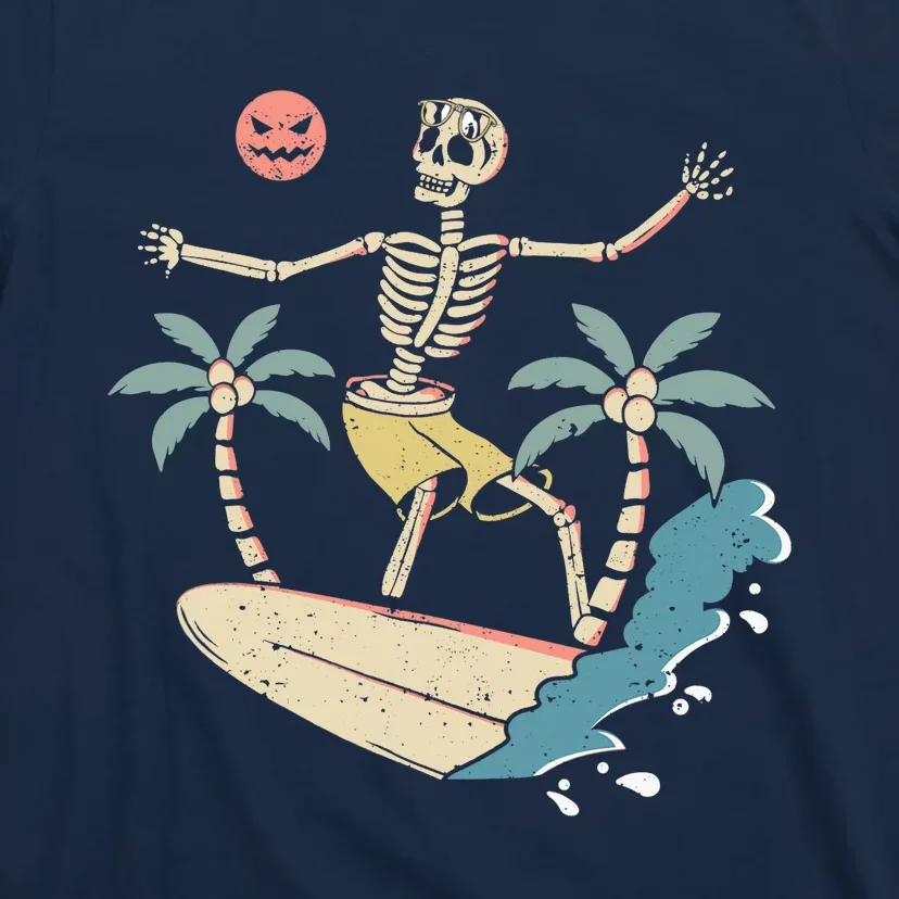 Hawaii Surfer Skeleton Halloween Beach Scary Spooky Surfers T-Shirt