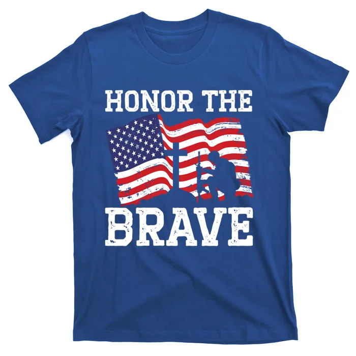 Honor The Brave Veteran Usa Flag American Memorial Day Gift T-Shirt