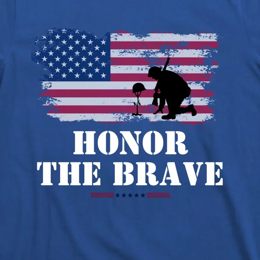 Honor The Brave Memorial Day Veteran American Flag Cool Gift T-Shirt