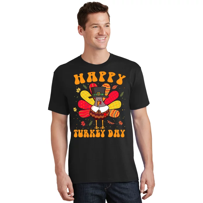 Happy Turkey Day Cute Little Pilgrim Thanksgiving Costume T-Shirt