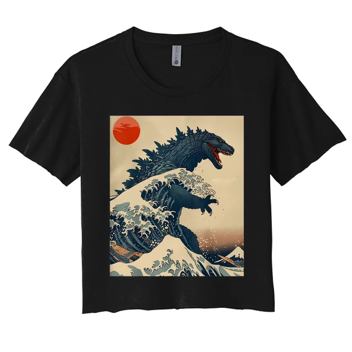 Hokusai The Great Kaiju Off Kanagawa Vintage Japanese Art Women's Crop Top Tee