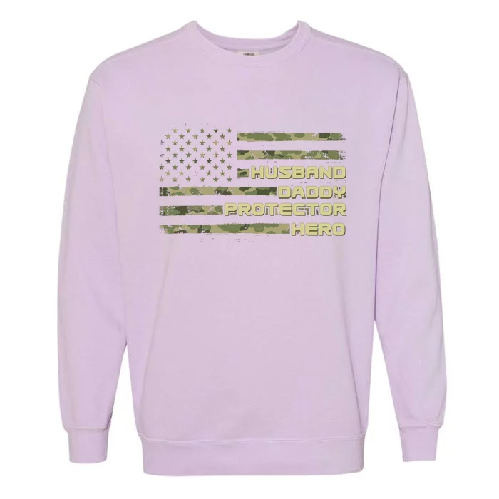 Husband Daddy Protection Hero US American Camo Flag Garment-Dyed Sweatshirt