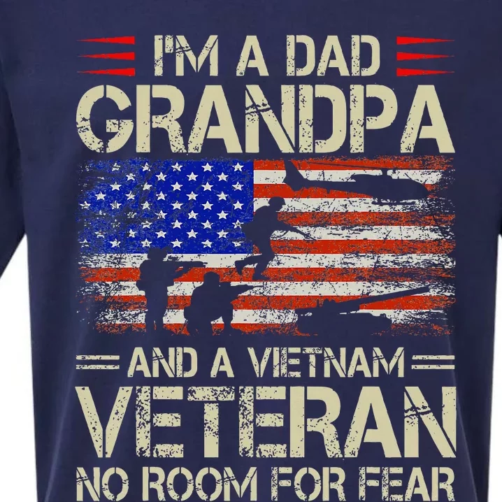 IM A Dad Grandpa And Vietnam Veteran Us Flag Papa Sueded Cloud Jersey T-Shirt