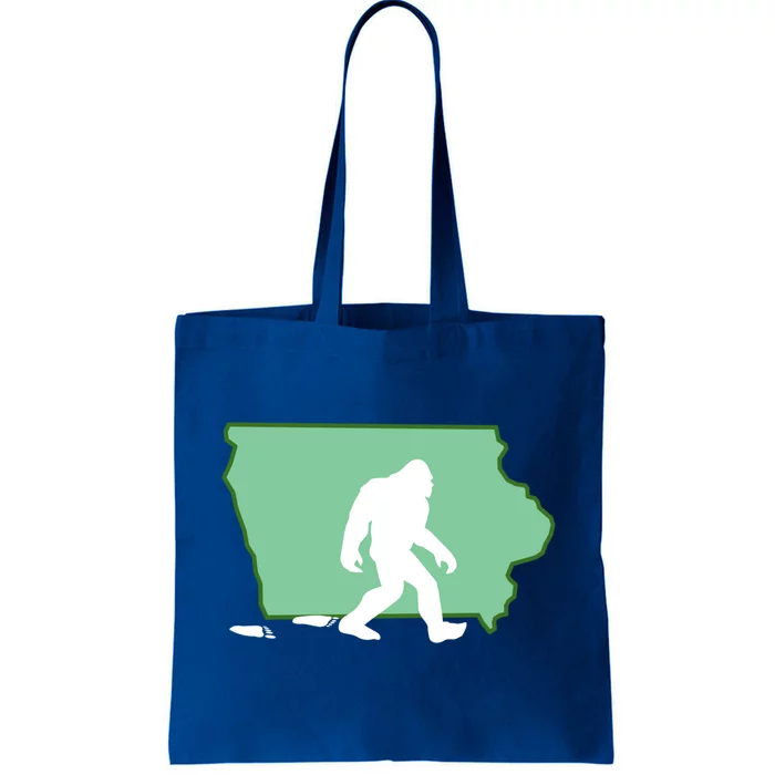 Iowa Bigfoot Hunter State Gift Tote Bag