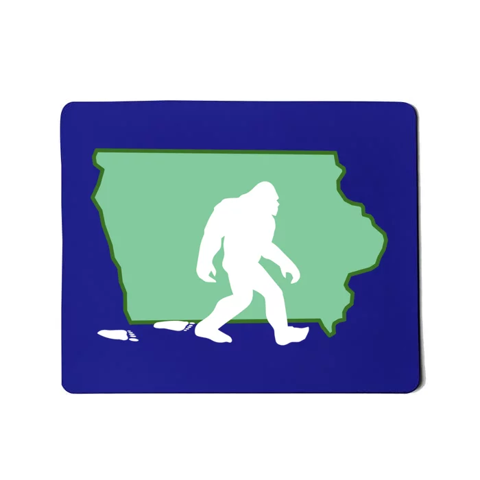 Iowa Bigfoot Hunter State Gift Mousepad