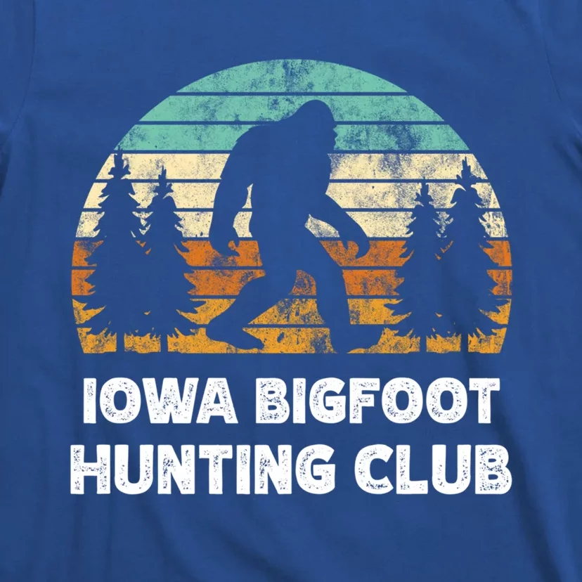 Iowa Bigfoot Hunting Club Sasquatch Fan Meaningful Gift T-Shirt