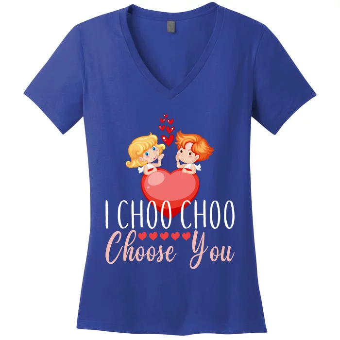 I Choo Choo Choose You Train Valentine`s Day Cool Gift Women's V-Neck T-Shirt