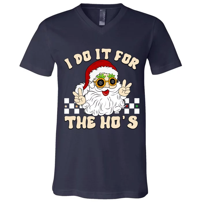 I Do It For The Hos Hippy Peace Santa Claus Christmas V-Neck T-Shirt