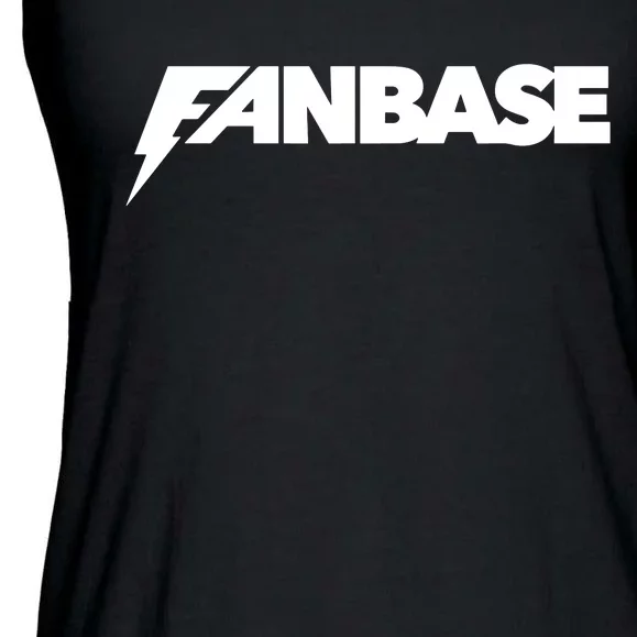 Isaac Hayes Iii Wearing Fase Ladies Essential Flowy Tank