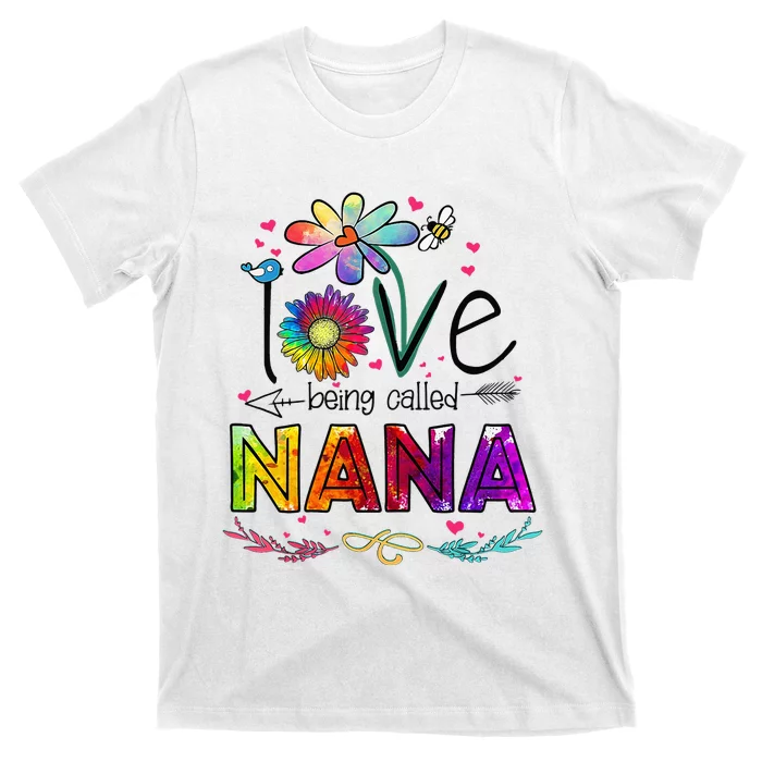 I Love Being Called Nana Daisy Flower Cute Mother's Day T-Shirt