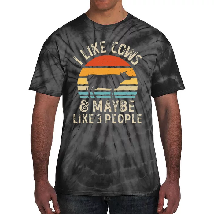 I Like Cows And Maybe Like 3 People Cow Farm Farmer Retro Tie-Dye T-Shirt