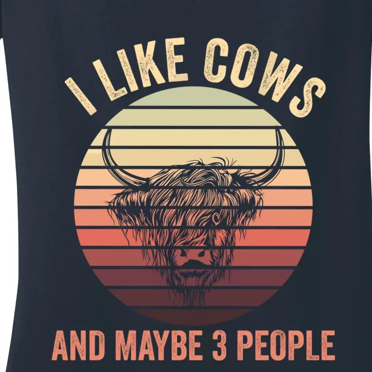 I Like Cows And Maybe 3 People Retro Highland Scottish Cow Women's V-Neck T-Shirt