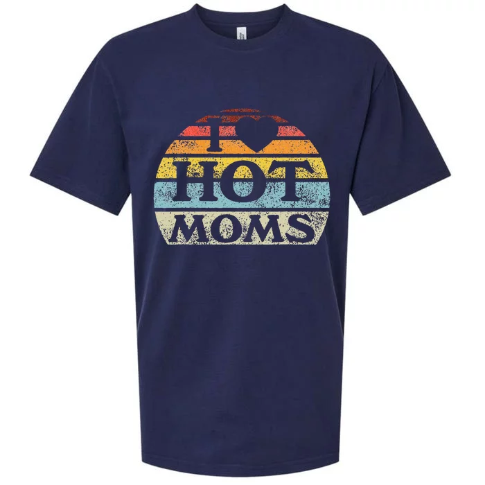 I Love Hot Moms Retro Vintage Style Sueded Cloud Jersey T-Shirt