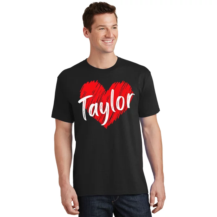 I Love T.aylor Heart Personalized Name T.aylor T-Shirt