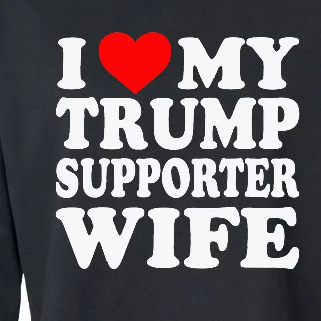 I Love Trump Because He Pisses Off The People I CanT Stand Cropped Pullover Crew