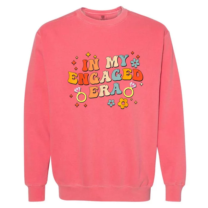 In My Engaged Era Groovy Bride Bachelorette Party Garment-Dyed Sweatshirt