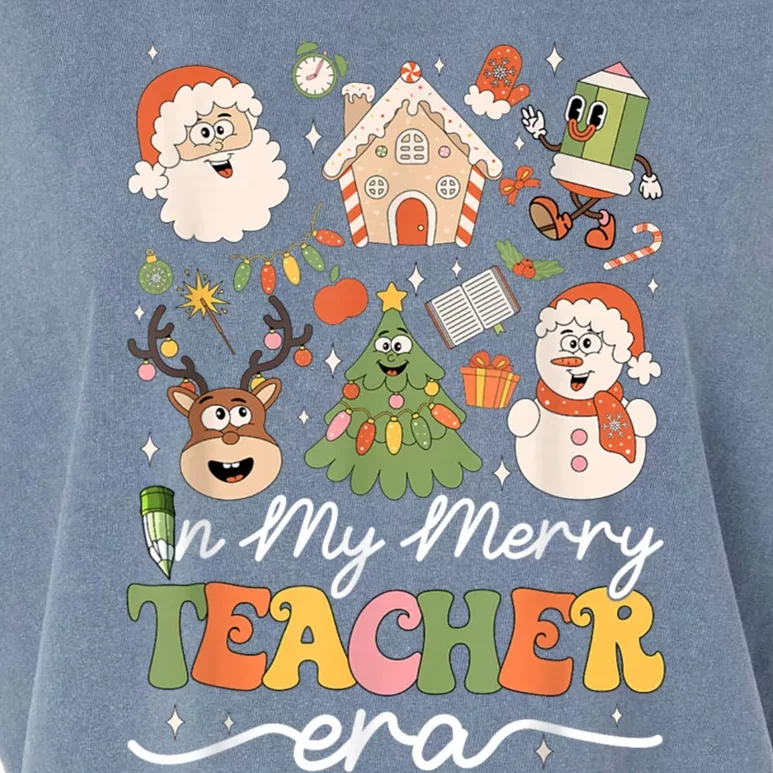 In My Merry Teacher Era Retro Groovy Christmas Teacher Gift Garment-Dyed Women's Muscle Tee