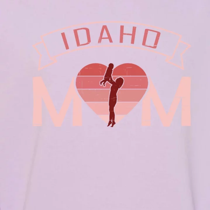 Idaho Mom Mother's Day Sunset Heart Retro Leisure Gift Garment-Dyed Sweatshirt