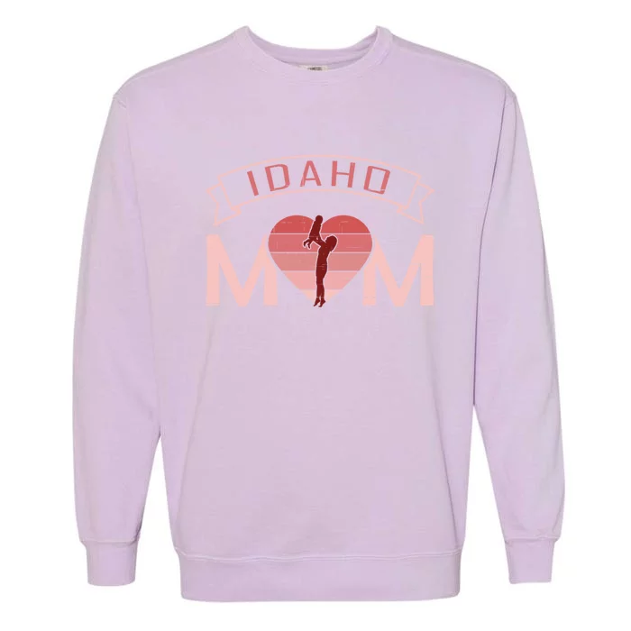 Idaho Mom Mother's Day Sunset Heart Retro Leisure Gift Garment-Dyed Sweatshirt