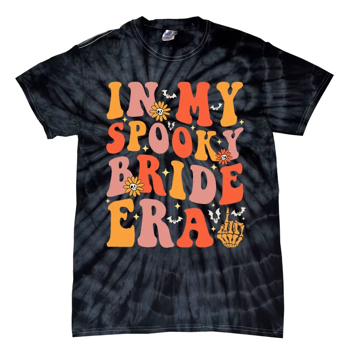 In My Spooky Bride Era Groovy Halloween Wedding Bachelorette Tie-Dye T-Shirt