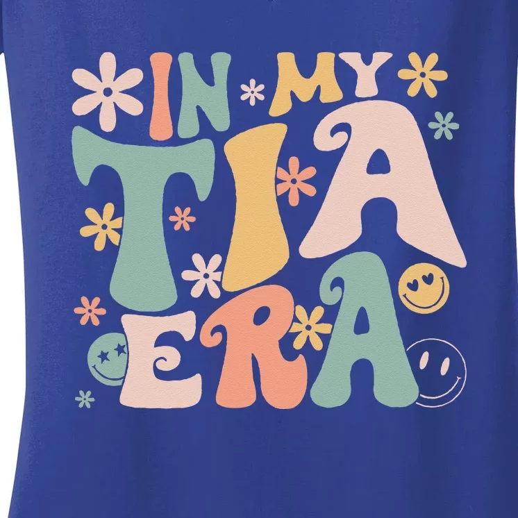 In My Tia Era Retro Groovy Funny Cool Aunt Auntie Club Women's V-Neck T-Shirt