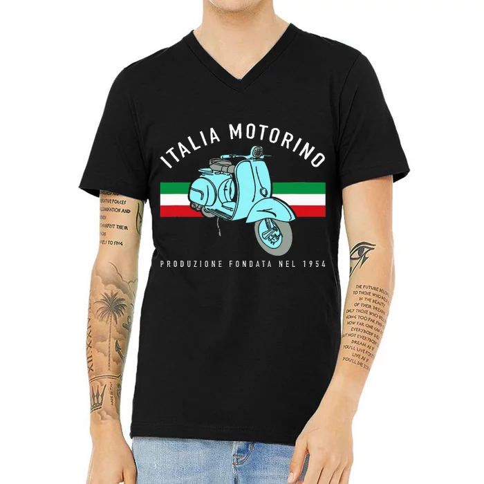 Italia Motorino Vintage Italian Scooter Italian Flag V-Neck T-Shirt