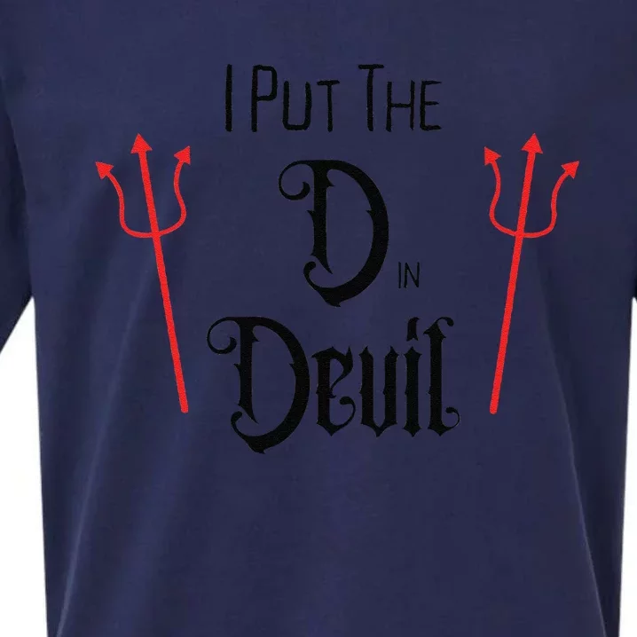 I Put D In Devil Halloween Matching Couple Boyfriend Sueded Cloud Jersey T-Shirt