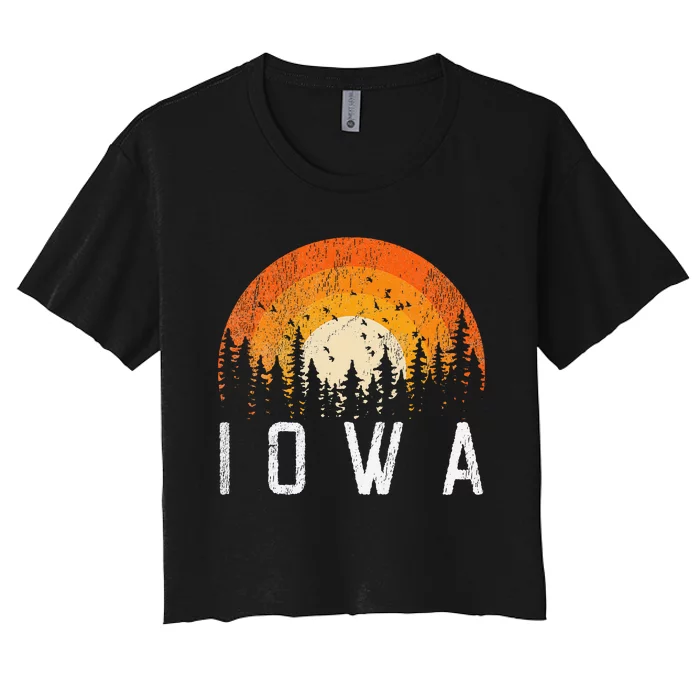 Iowa Retro Style Vintage 70s 80s 90s Women's Crop Top Tee