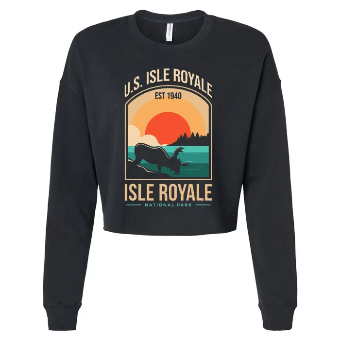 Isle Royale US National Park Michigan USA Parks Lover Gift Cropped Pullover Crew