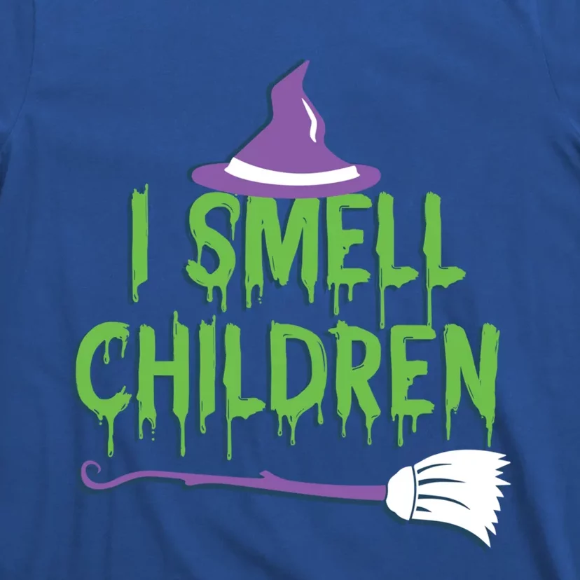 I Smell Children Spooky Halloween Witch Great Gift T-Shirt