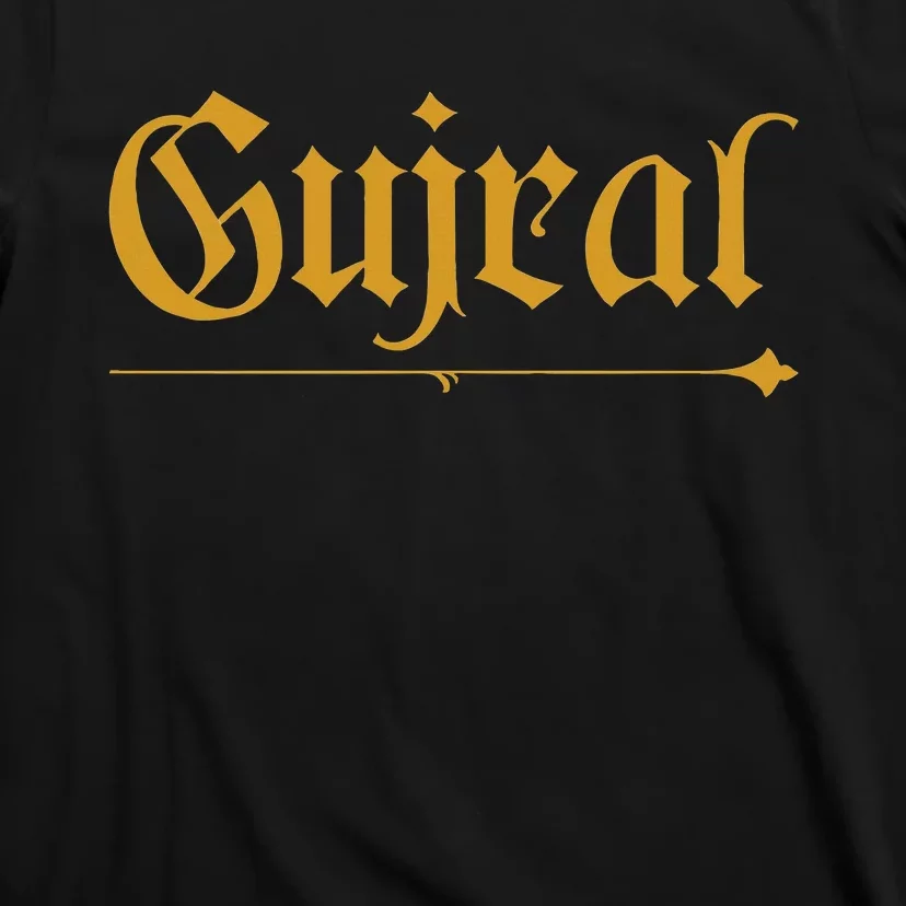 India Surname Gujral Family Hindi Indian Last Name T-Shirt