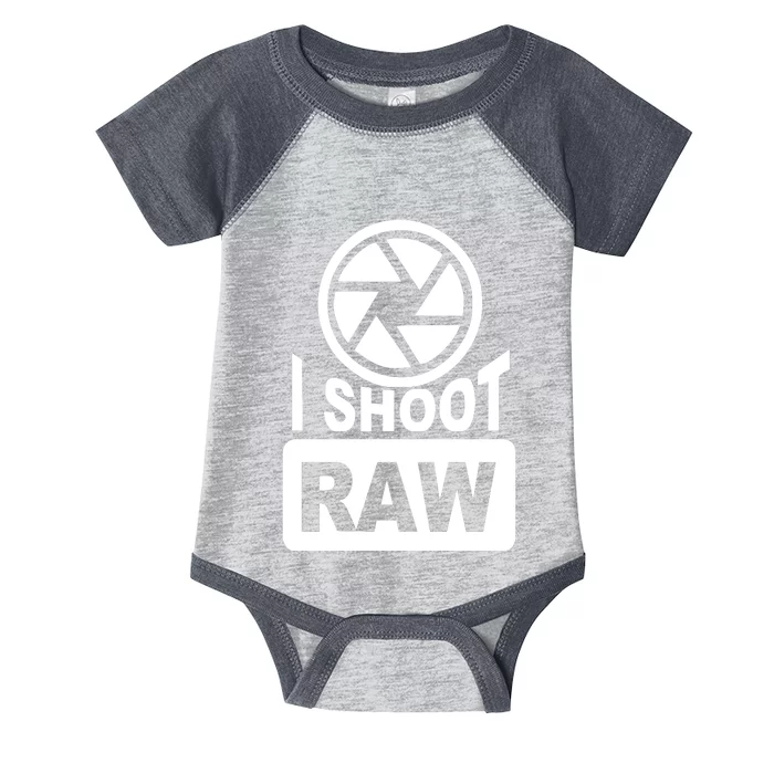 I Shoot Raw Photography Infant Baby Jersey Bodysuit