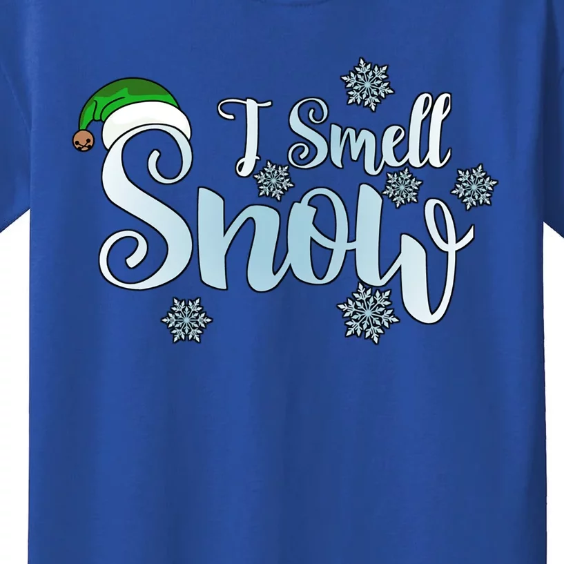 I Smell Snow Cute Snowflakes Snowy Winter Christmas Gift Kids T-Shirt