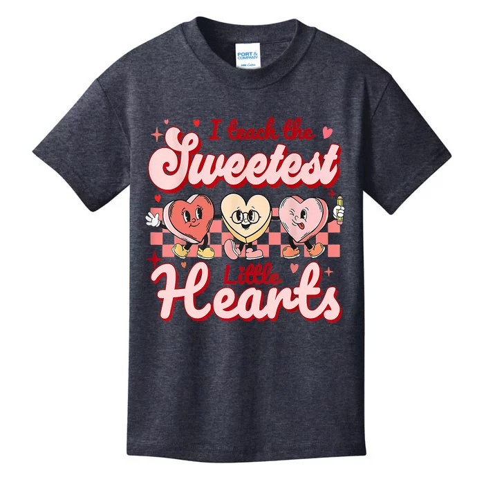 I Teach The Sweetest Hearts Retro Teacher Valentines Day Kids T-Shirt