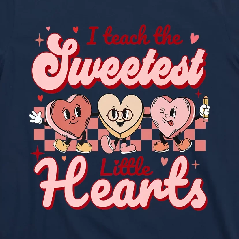 I Teach The Sweetest Hearts Retro Teacher Valentines Day T-Shirt