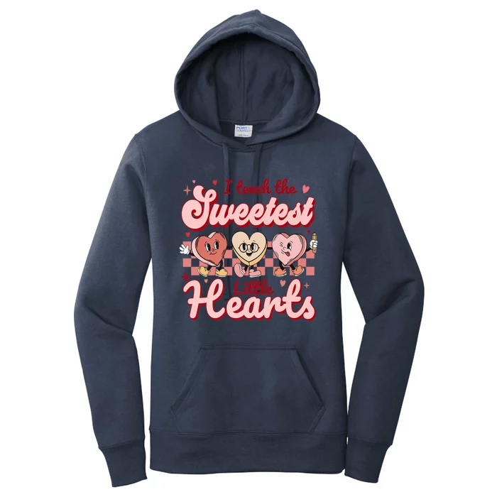 I Teach The Sweetest Hearts Retro Teacher Valentines Day Women's Pullover Hoodie