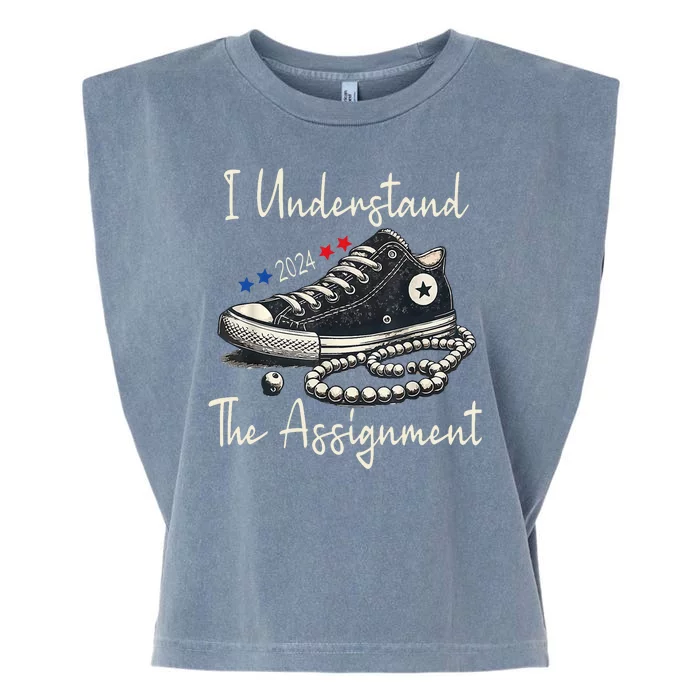 I Understand The Assignment Chucks And Pearls Kamala Harris 2024 Garment-Dyed Women's Muscle Tee