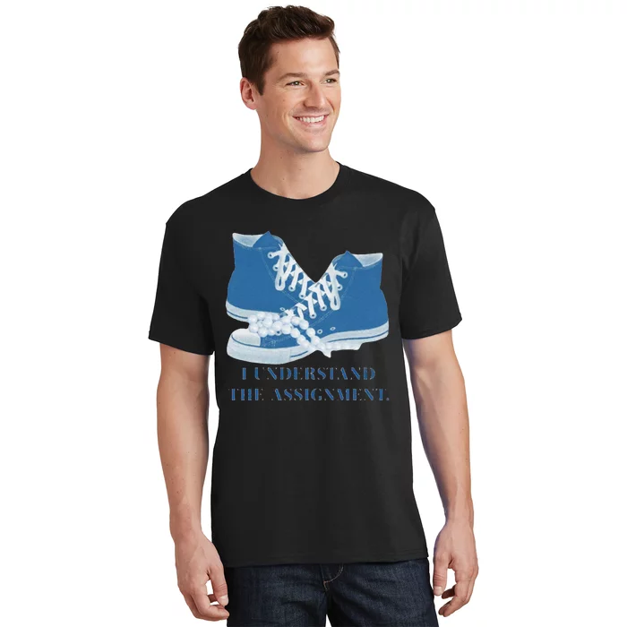 I Understand The Assignment Veterans For Kamala T-Shirt