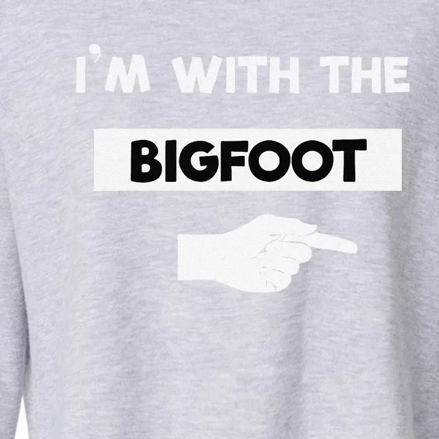 Im With Bigfoot Halloween Costume Couples Party Matching Cropped Pullover Crew