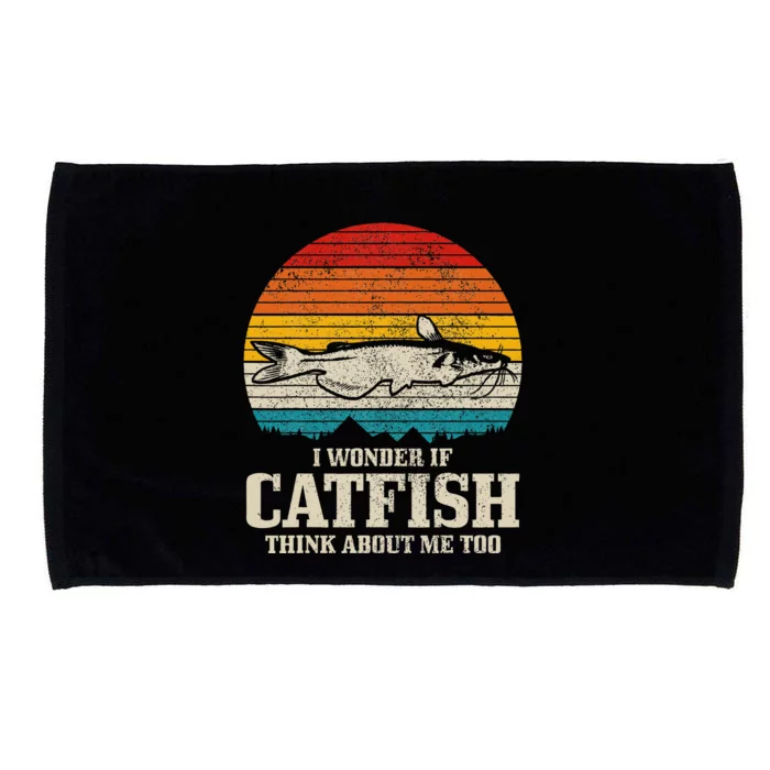 I Wonder If Catfish Think About Me Vintage Funny Catfishing Microfiber Hand Towel