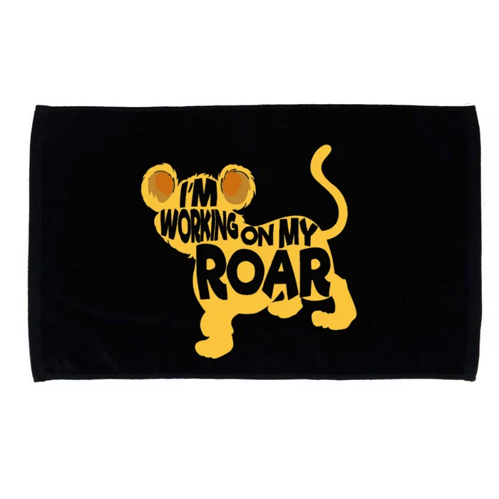 IM Working On My Roar Lion Whisperer Safari Wildlife Animal Microfiber Hand Towel