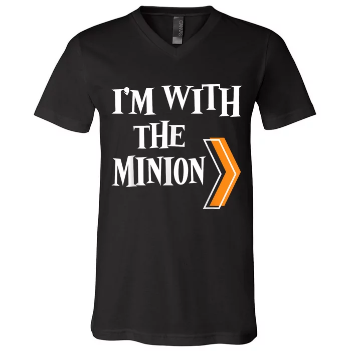 IM With The Minion Funny Couples Halloween V-Neck T-Shirt