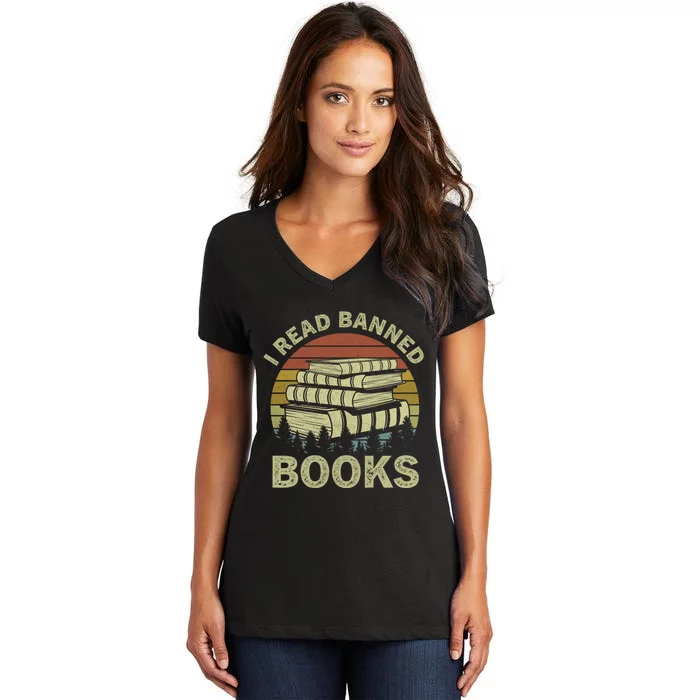 Im With The Banned Vintage Banned Books Reading Books Women's V-Neck T-Shirt